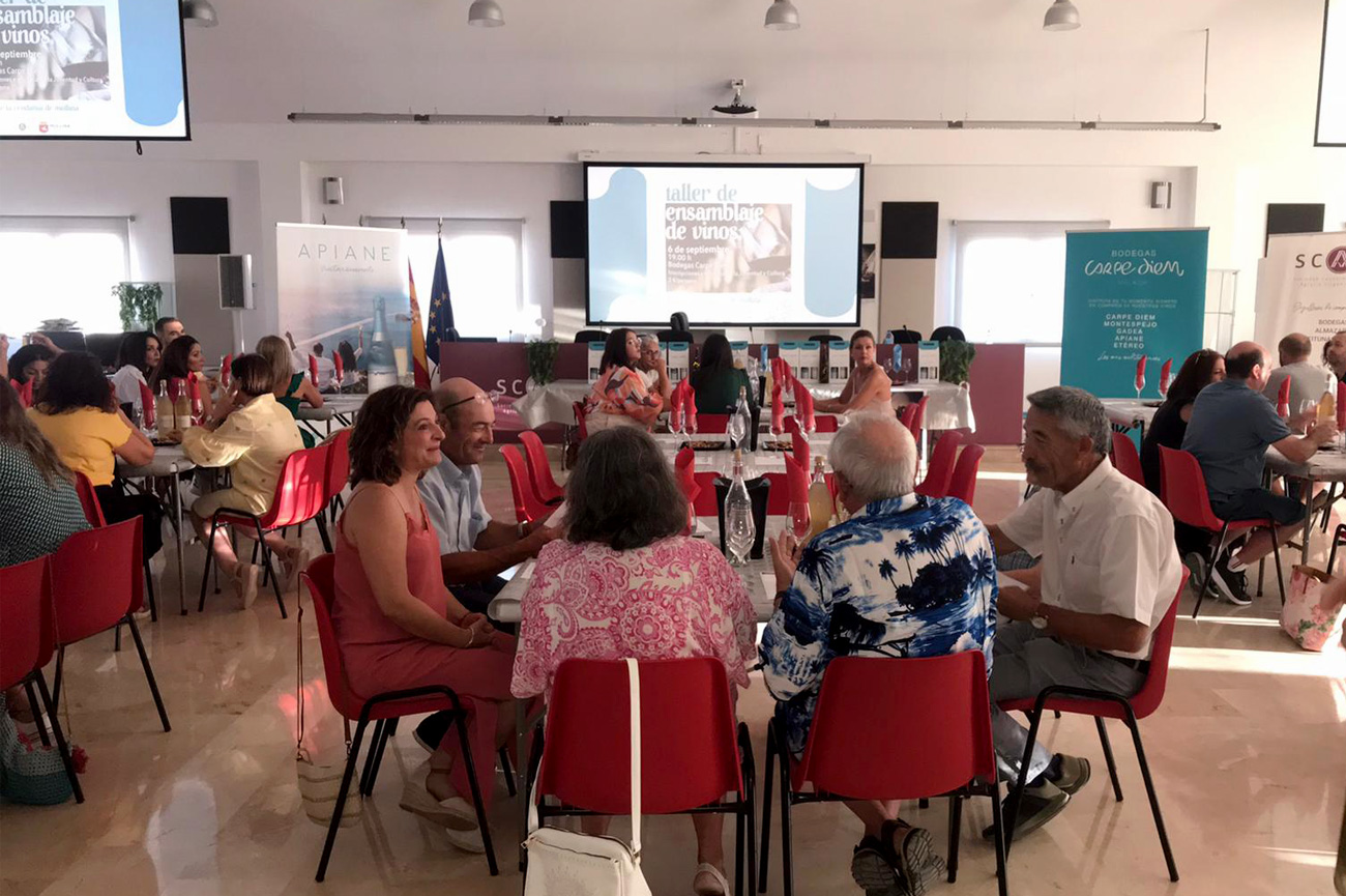 Éxito de convocatoria en el Taller de Ensamblaje de vinos