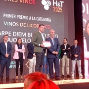 Carpe Diem Blanco Seco, galardonado con el Primer Premio en la categoría Vinos de Licor Seco en la Feria H&T 2025